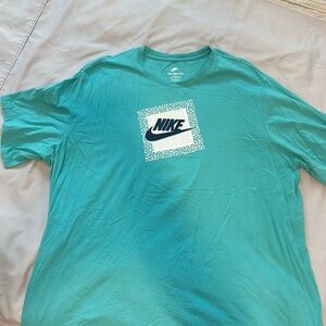 Men’s Big and Tall 3XL Nike Tshirt